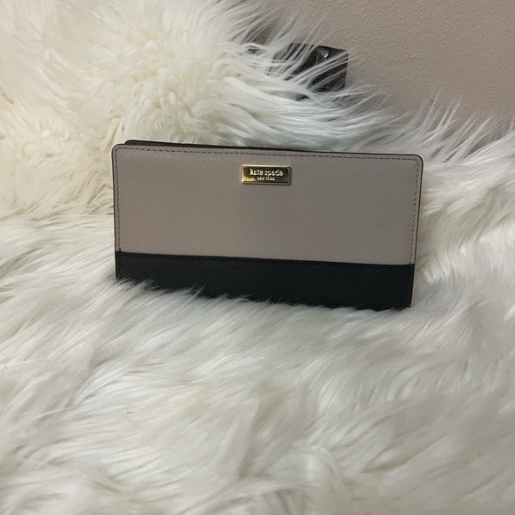 Kate Spade Black and Tan Wallet - Picture 3 of 5
